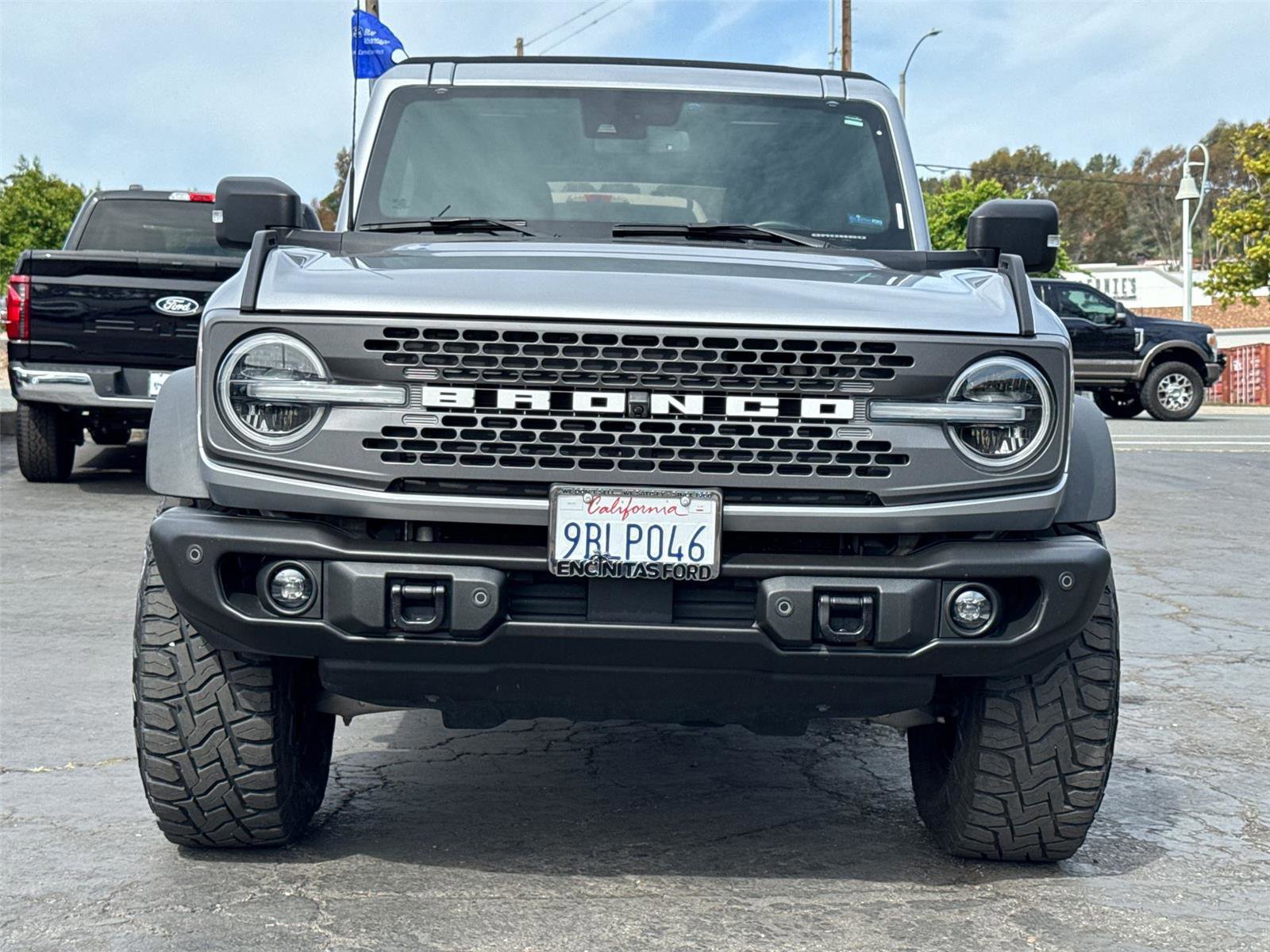 Certified 2022 Ford Bronco Badlands w/ Sasquatch Package AWD/4WD image 8