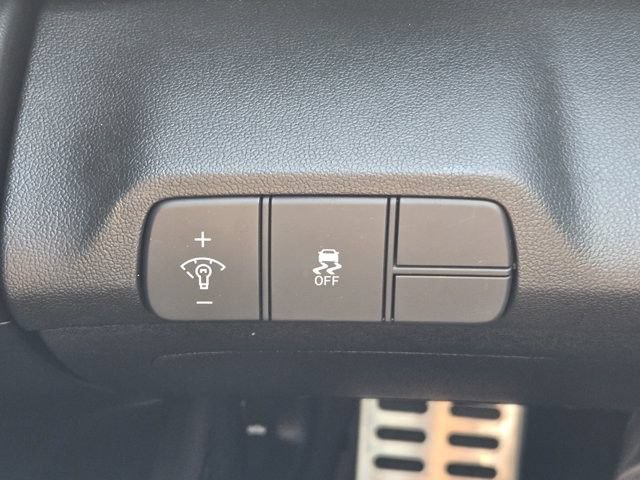 Used 2025 Hyundai Elantra N FWD image 19