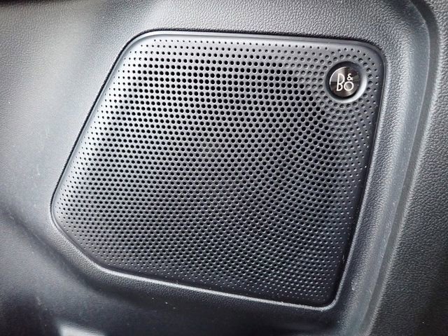 Certified 2024 Ford Escape Platinum w/ Premium Technology Package image 21