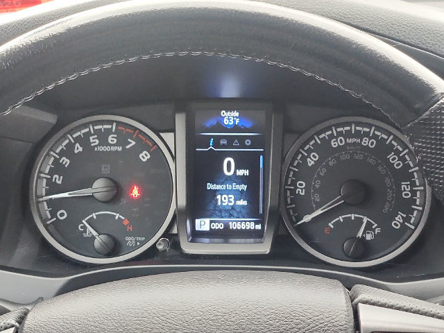 Used 2021 Toyota Tacoma TRD Off-Road w/ Technology Package AWD/4WD image 13