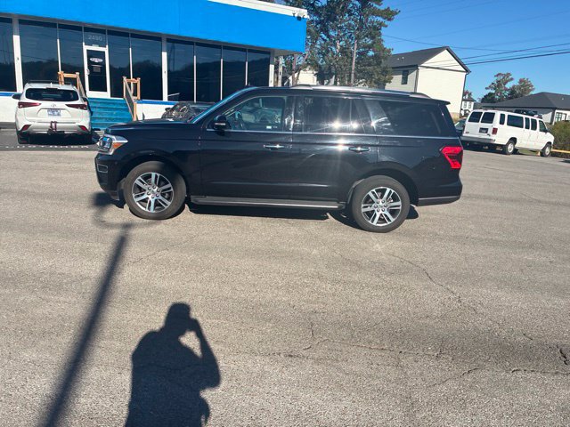 Certified 2024 Ford Expedition Limited RWD image 18