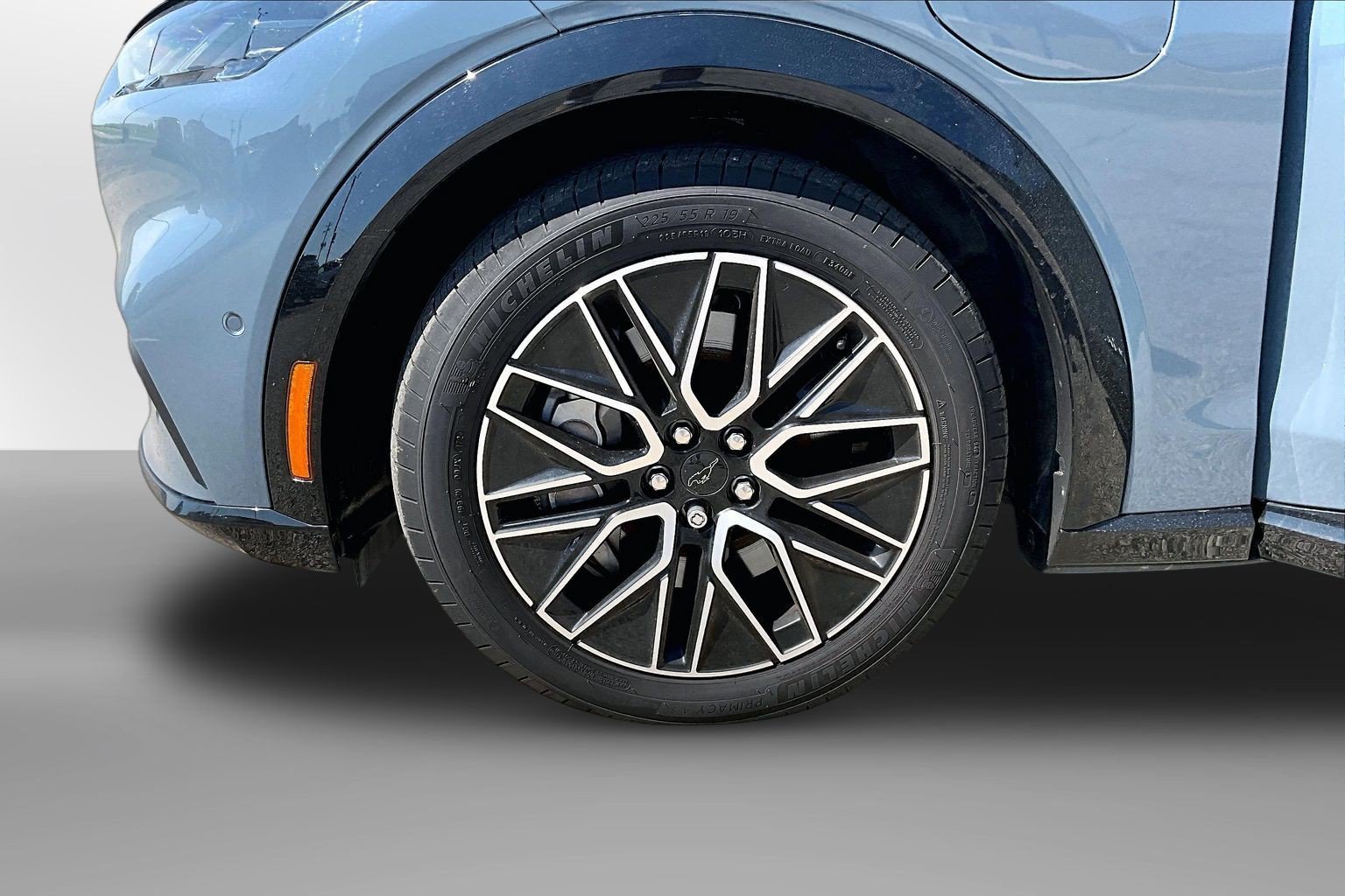 Certified 2024 Ford Mustang Mach-E Premium AWD/4WD image 3