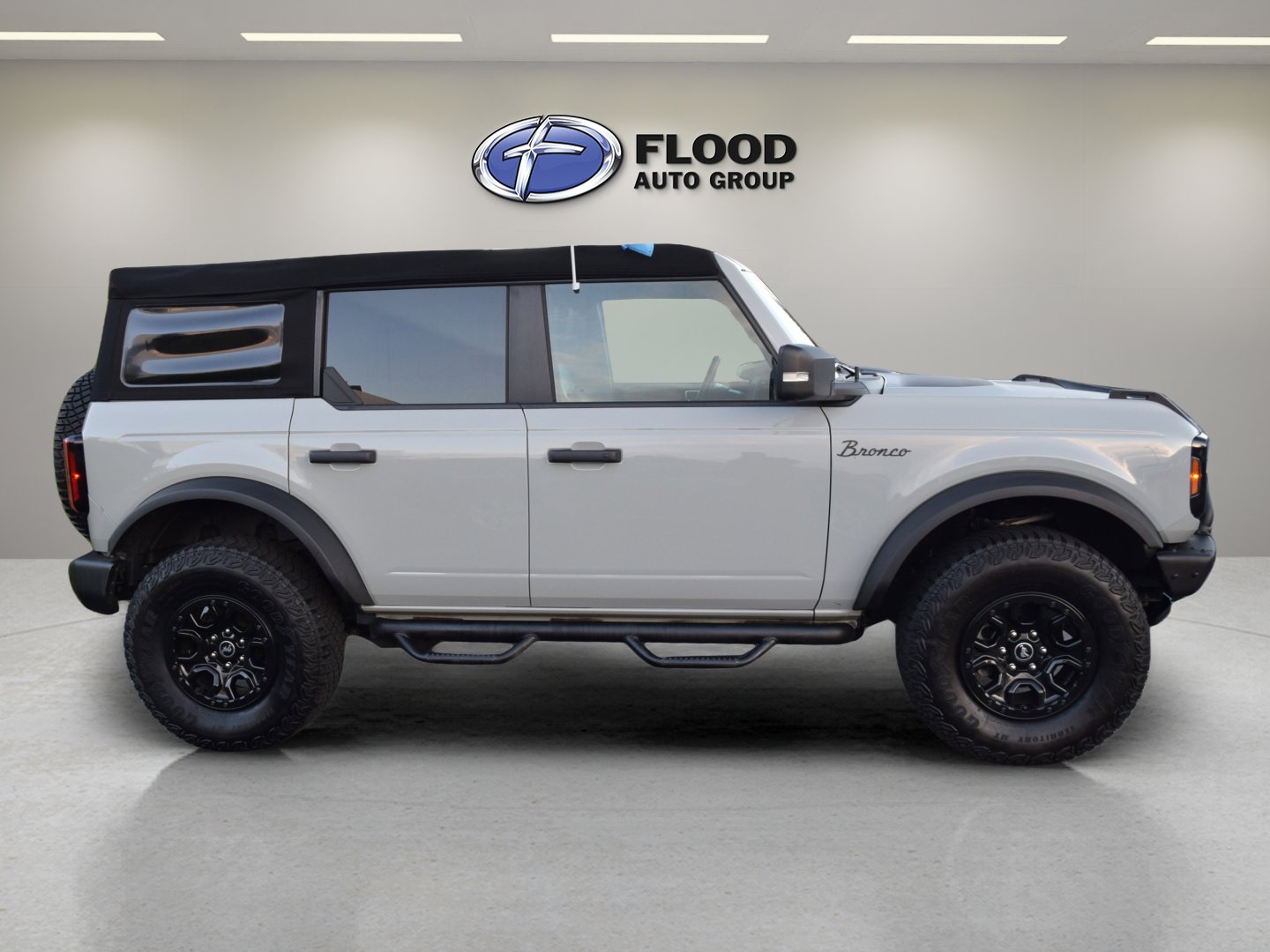 Certified 2022 Ford Bronco Wildtrak image 3