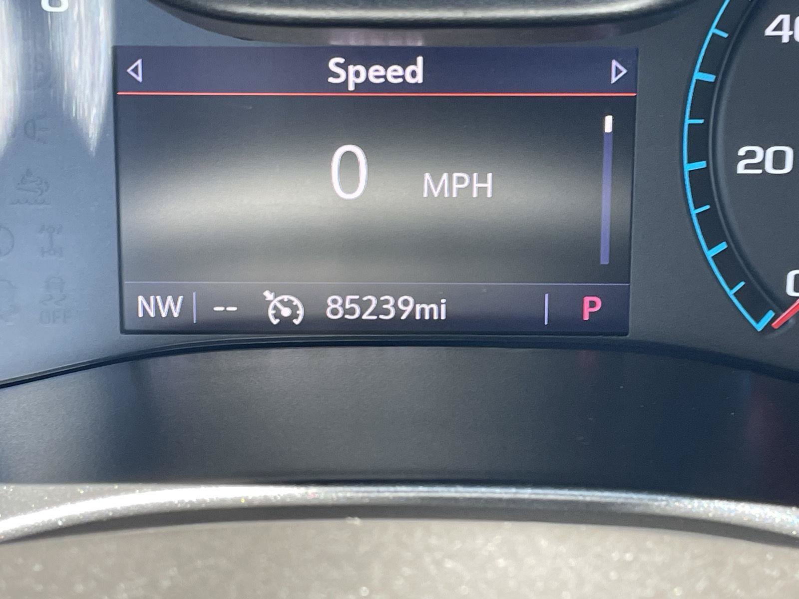 Used 2019 Chevrolet Colorado Z71 AWD/4WD image 3