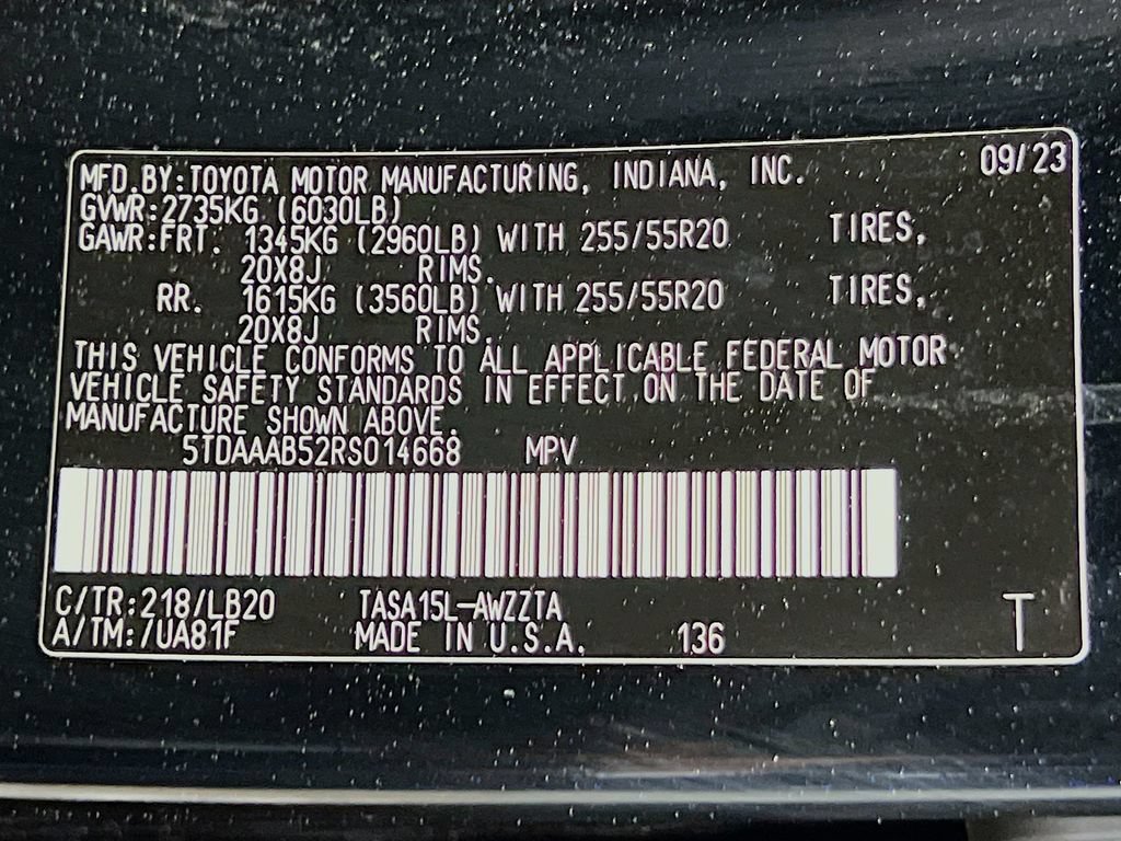 Used 2024 Toyota Grand Highlander AWD image 40