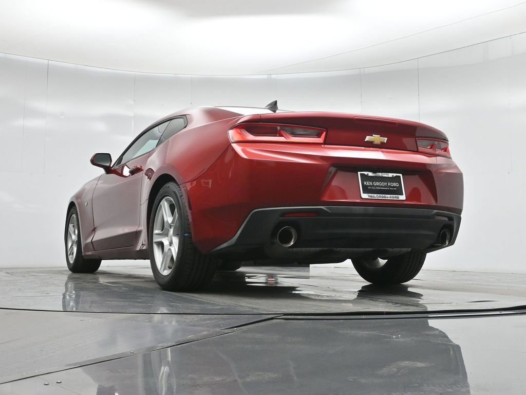 Used 2017 Chevrolet Camaro LT image 20