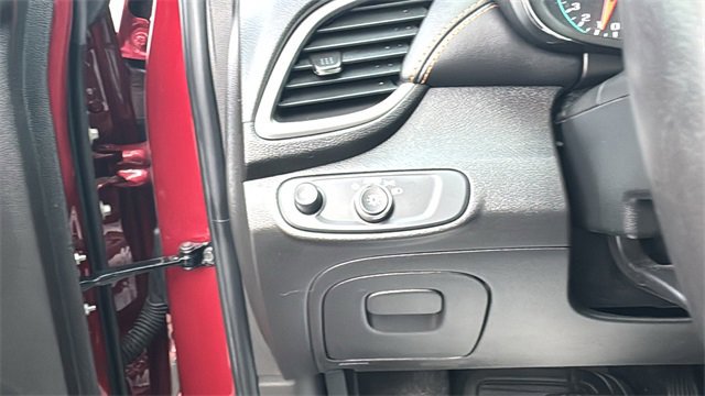 Used 2021 Chevrolet Trax LT w/ Driver Confidence Package image 16