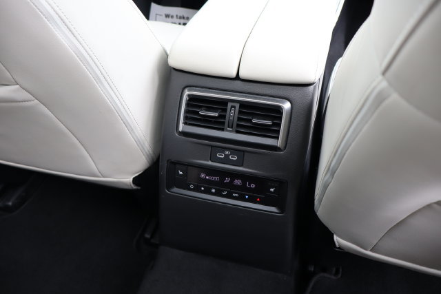 Used 2024 MAZDA CX-90 3.3 Turbo w/ Premium Plus Pkg AWD/4WD image 37