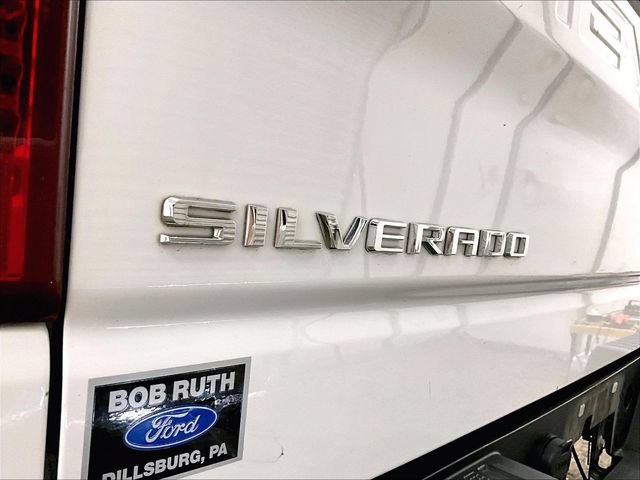 Used 2022 Chevrolet Silverado 1500 W/T AWD/4WD image 13