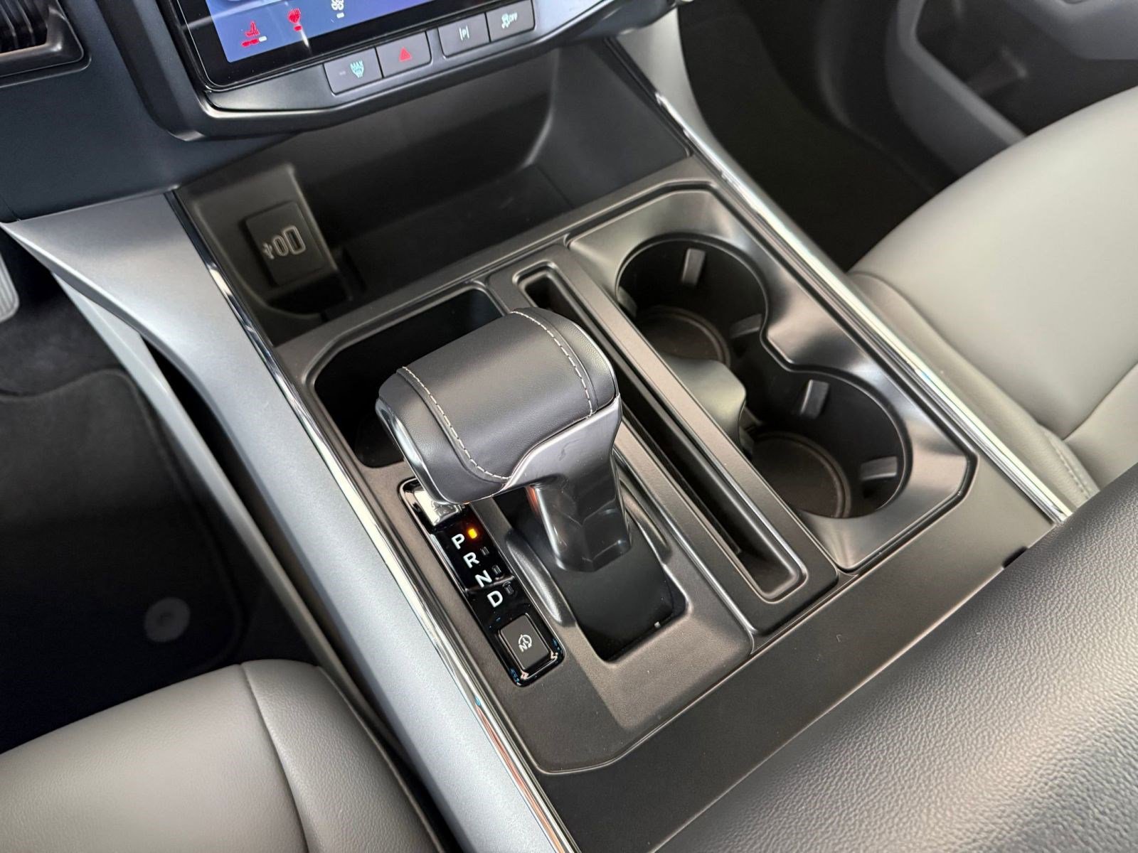 Certified 2025 Ford F150 Lightning Flash image 32