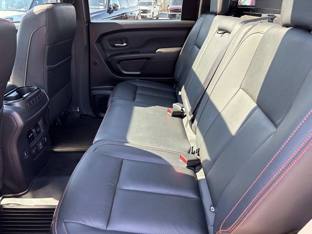Used 2024 Nissan Titan PRO-4X w/ Pro-4x Convenience Package AWD/4WD image 17
