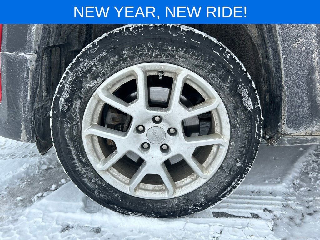 Used 2020 Jeep Renegade Latitude w/ Cold Weather Group image 21