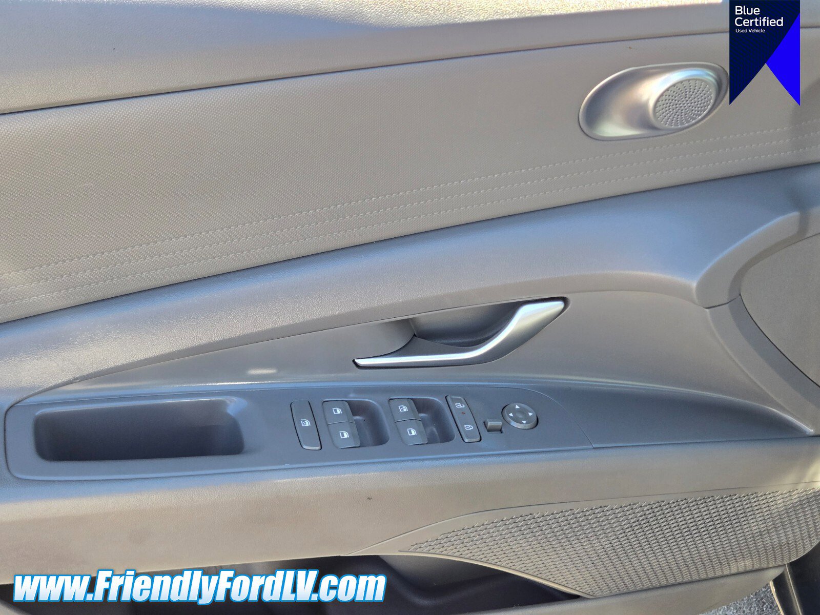 Used 2024 Hyundai Elantra SEL FWD image 18