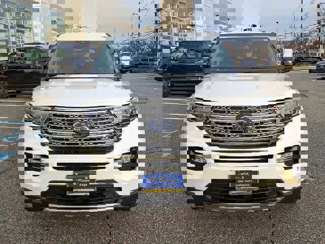 Certified 2022 Ford Explorer Limited w/ Equipment Group 301A image 14