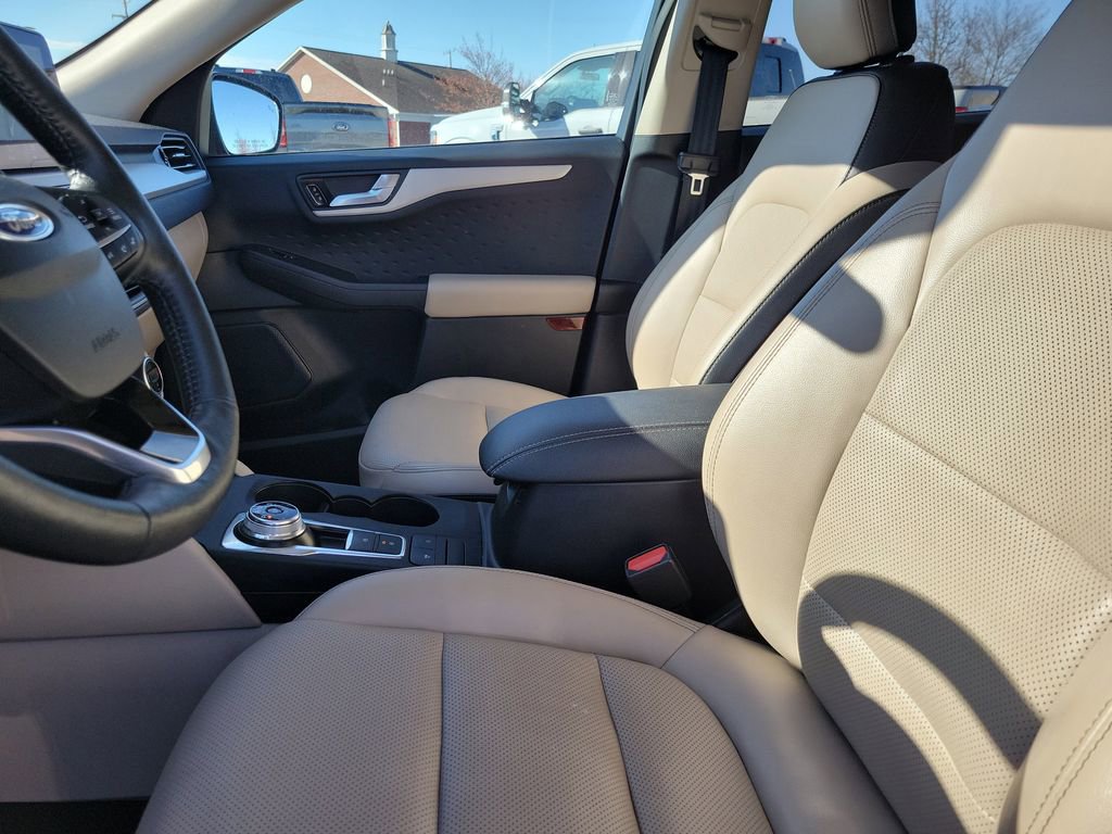 Certified 2020 Ford Escape SEL AWD/4WD image 20