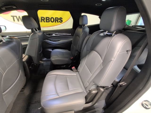 Used 2023 Buick Enclave Essence AWD/4WD image 30