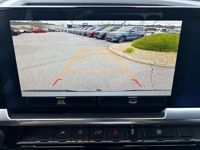 Used 2024 Chevrolet Silverado 1500 RST AWD/4WD image 35