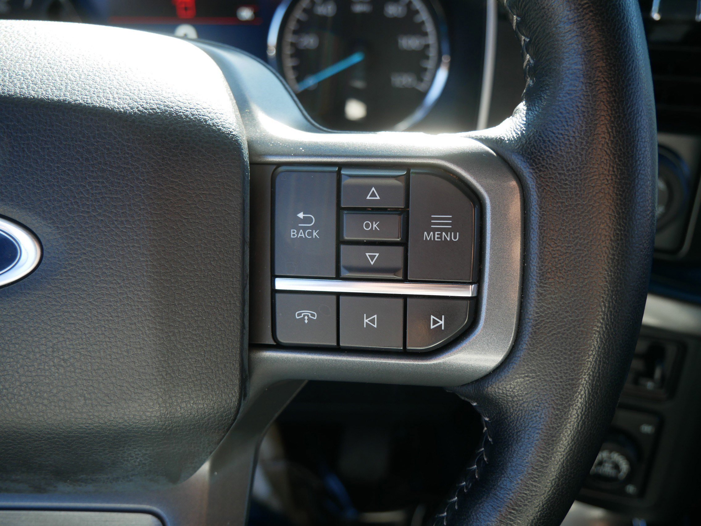 Certified 2022 Ford F150 XLT w/ Equipment Group 302A High image 44