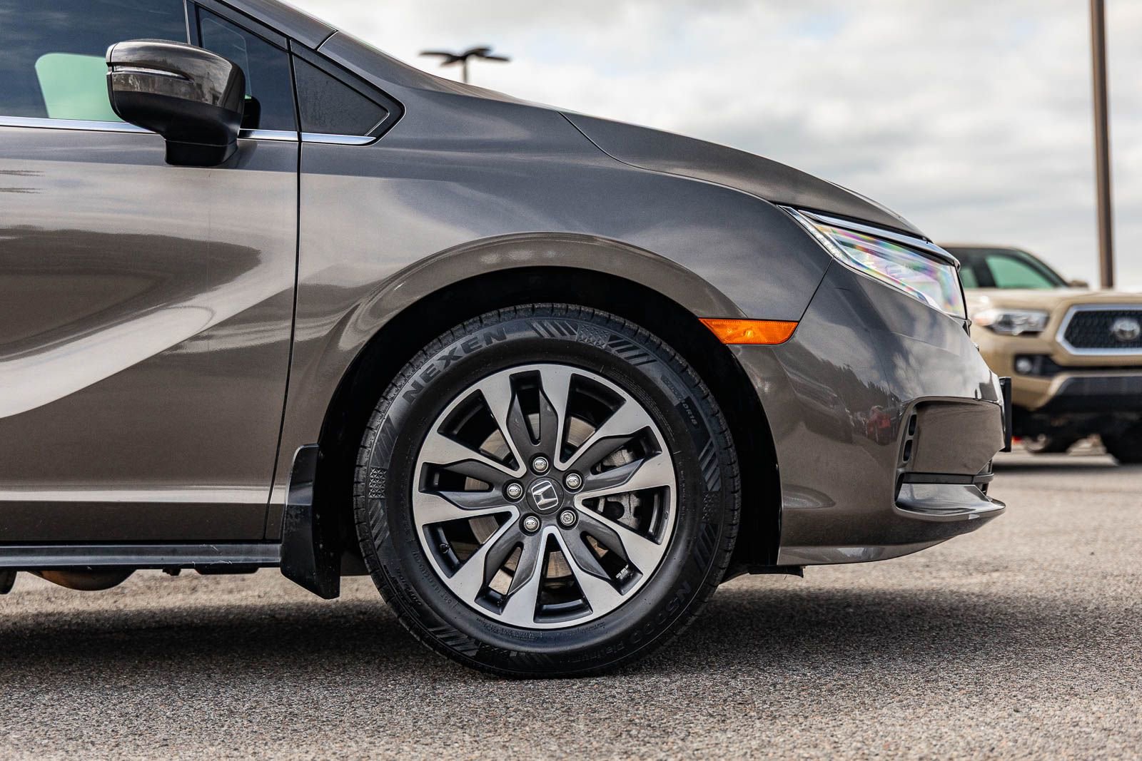 Used 2021 Honda Odyssey EX-L image 9