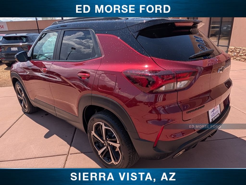 Used 2023 Chevrolet TrailBlazer RS w/ Convenience Package FWD image 3