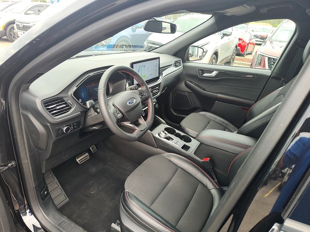 Certified 2023 Ford Escape ST-Line w/ Tech Pack #1 image 12