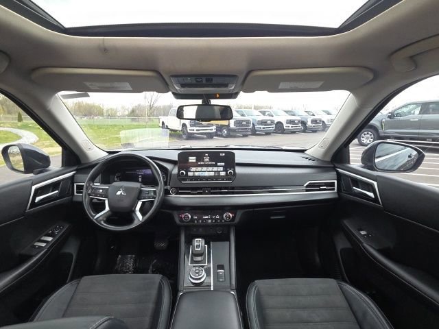 Used 2022 Mitsubishi Outlander SE AWD/4WD image 22