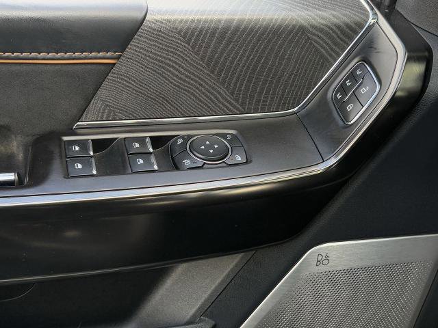 Certified 2023 Ford F150 Platinum w/ FX4 Off-Road Package AWD/4WD image 28