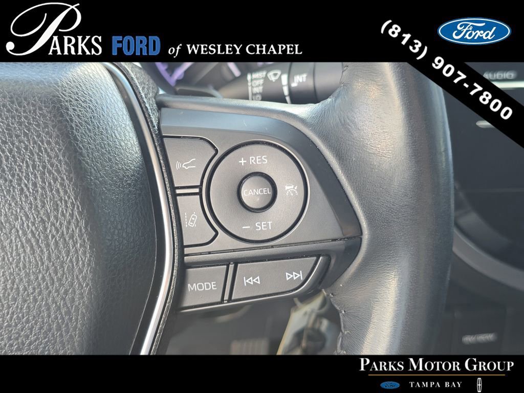 Used 2020 Toyota Camry SE image 28