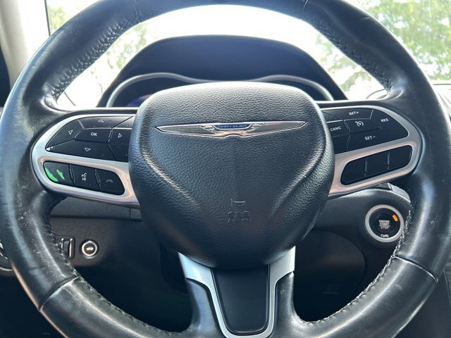 Used 2019 Chrysler 300 Touring L w/ Quick Order Package 22F RWD image 27