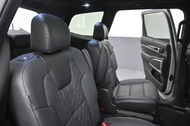 Used 2024 Kia Telluride SX Prestige X-Line AWD/4WD image 26