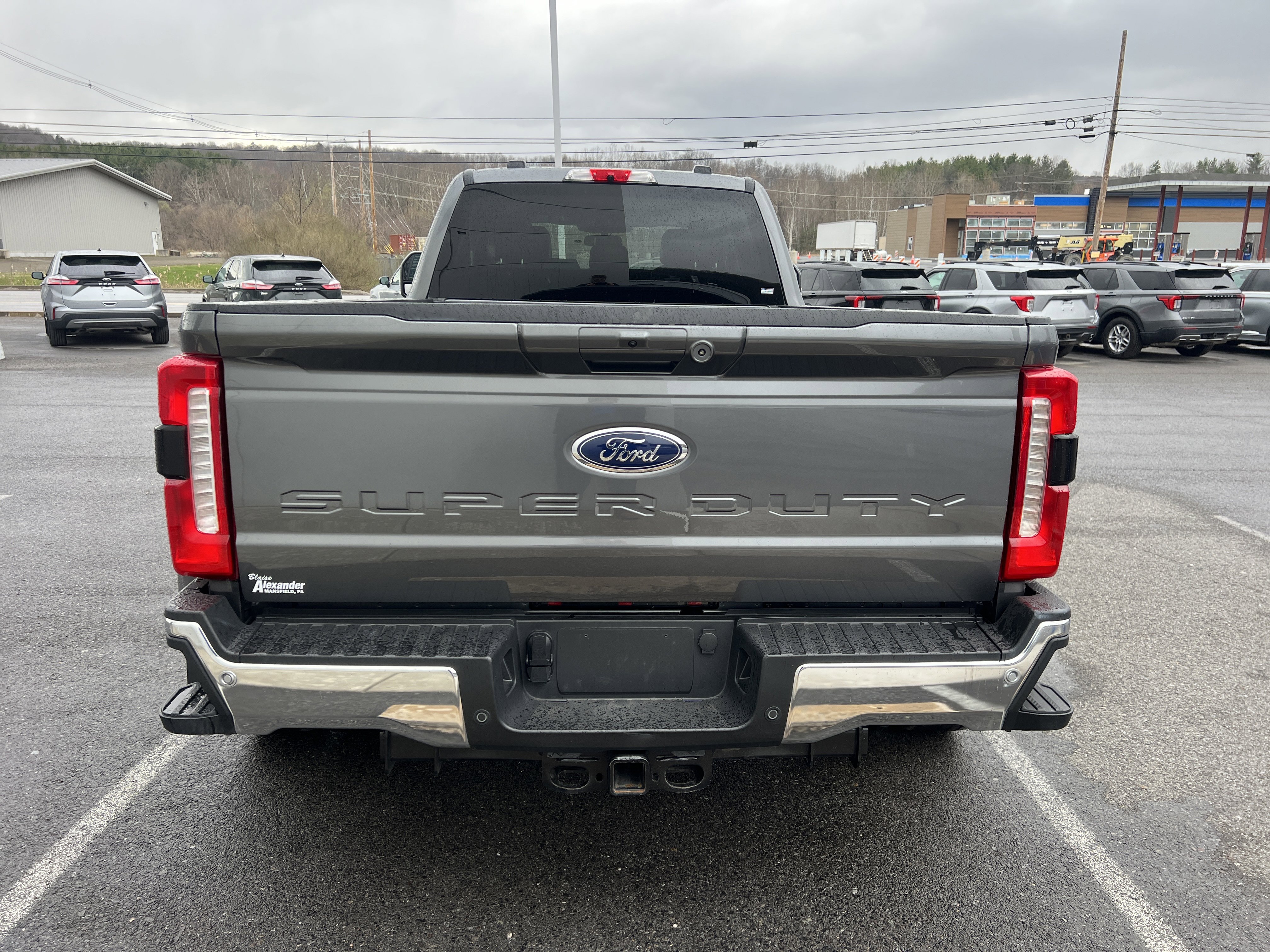 Certified 2025 Ford F350 Lariat AWD/4WD image 4