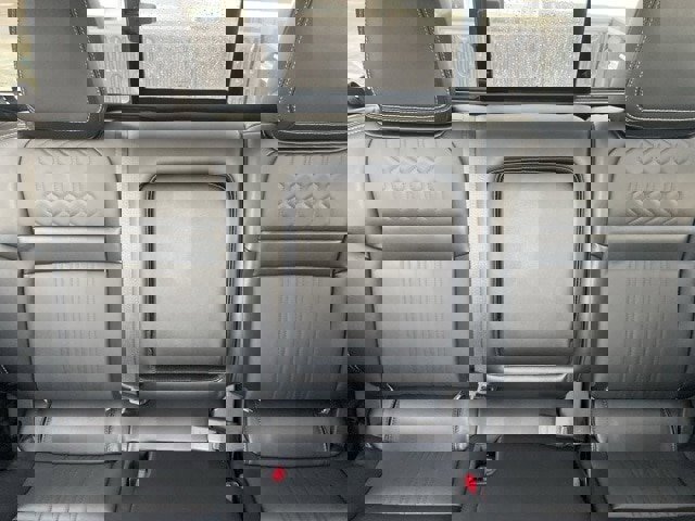 Used 2024 Nissan Frontier SL image 23