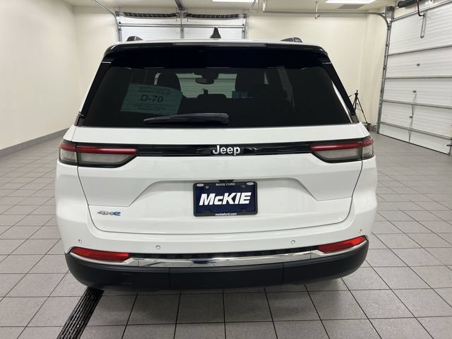 Used 2024 Jeep Grand Cherokee Limited 4xe AWD/4WD image 5