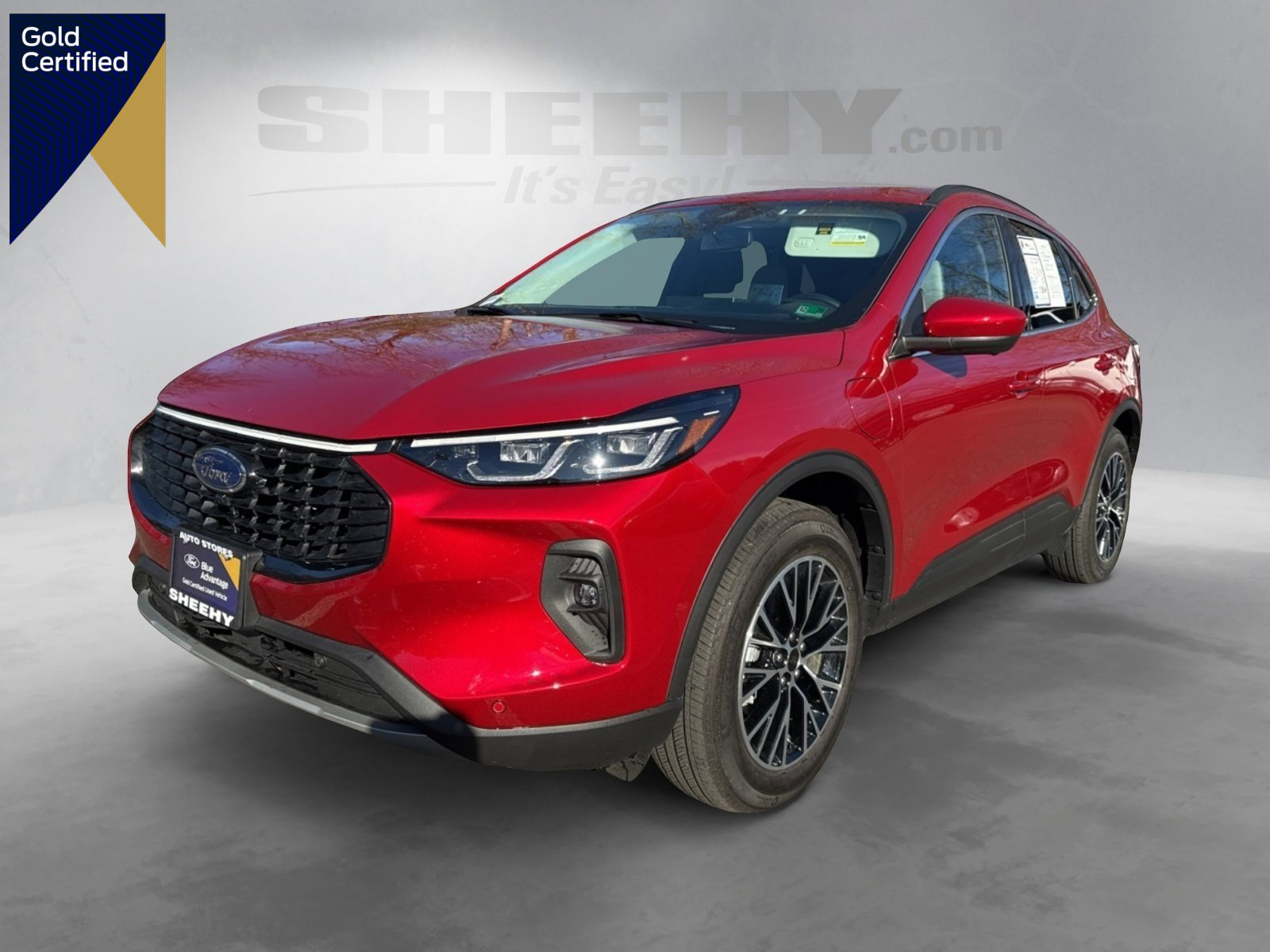 Certified 2025 Ford Escape SE w/ PHEV Premium Package image 1