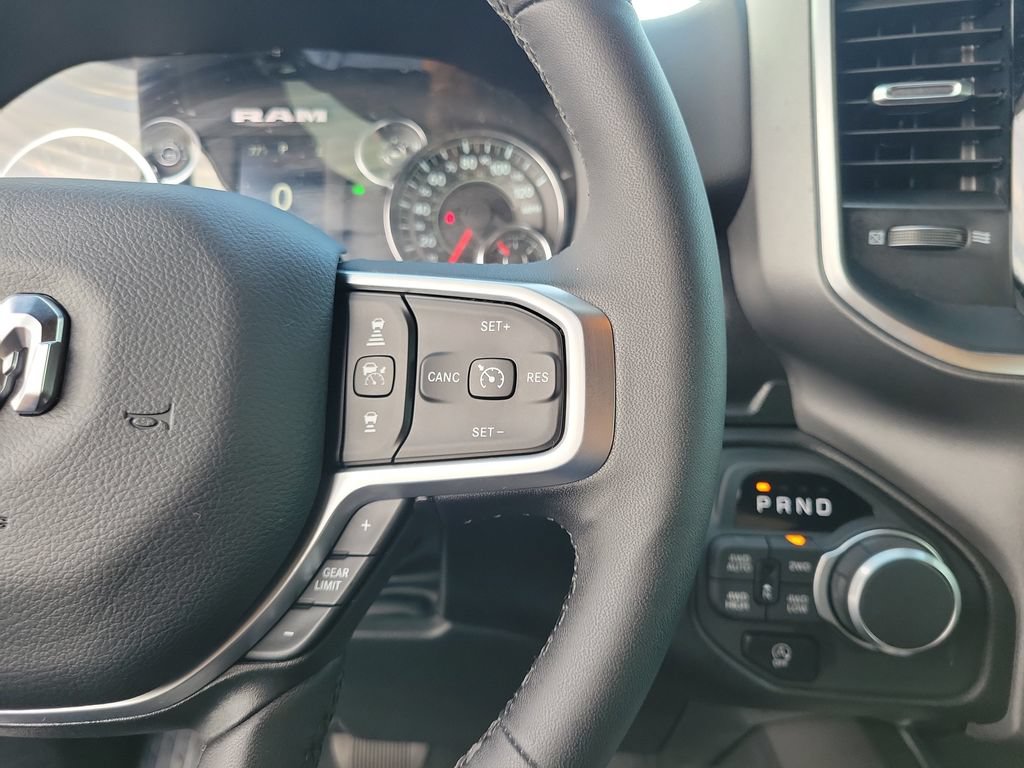 Used 2025 RAM 1500 Big Horn AWD/4WD image 25