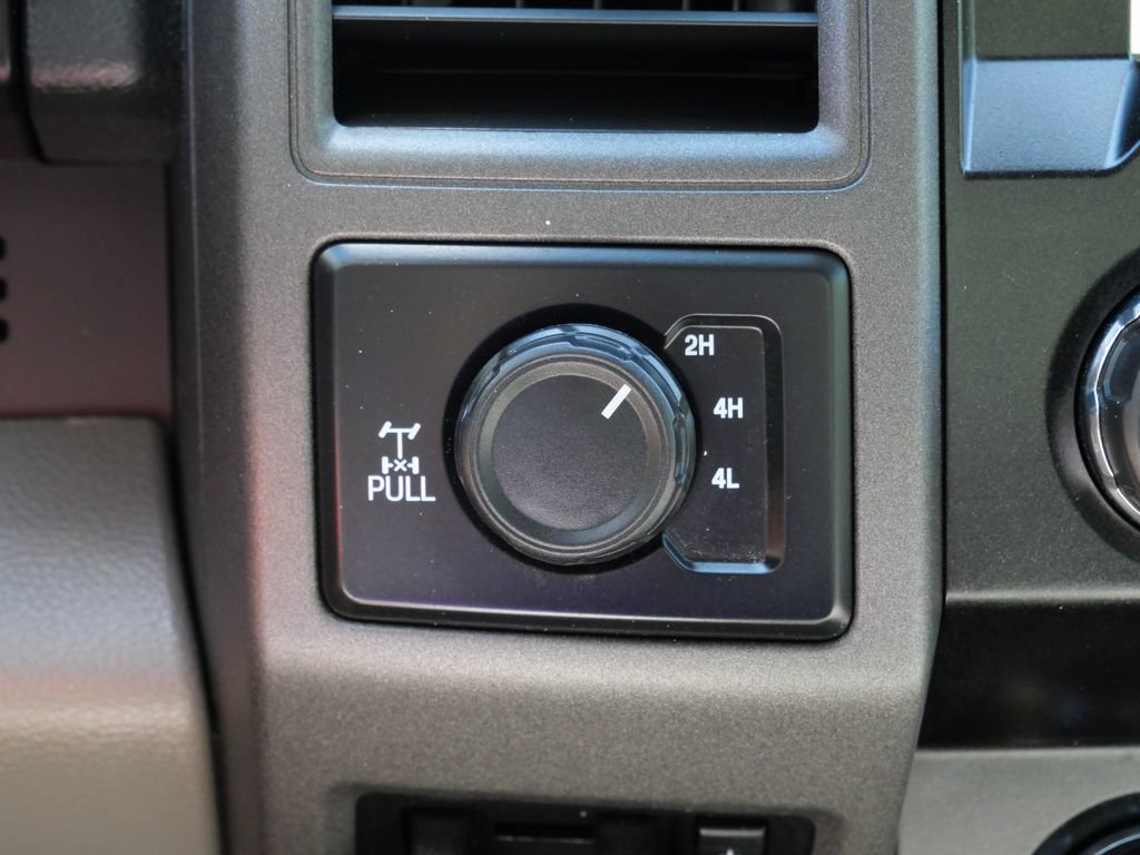 Certified 2022 Ford F350 XL w/ Power Equipment Group AWD/4WD image 25