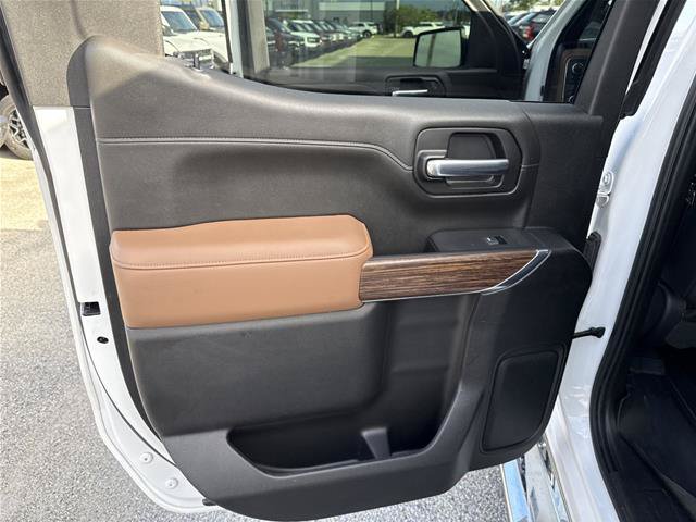 Used 2021 Chevrolet Silverado 1500 High Country AWD/4WD image 28