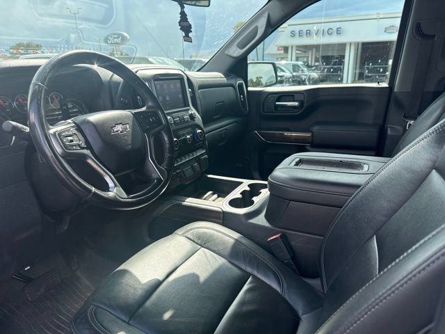 Used 2020 Chevrolet Silverado 1500 LT Trail Boss AWD/4WD image 8