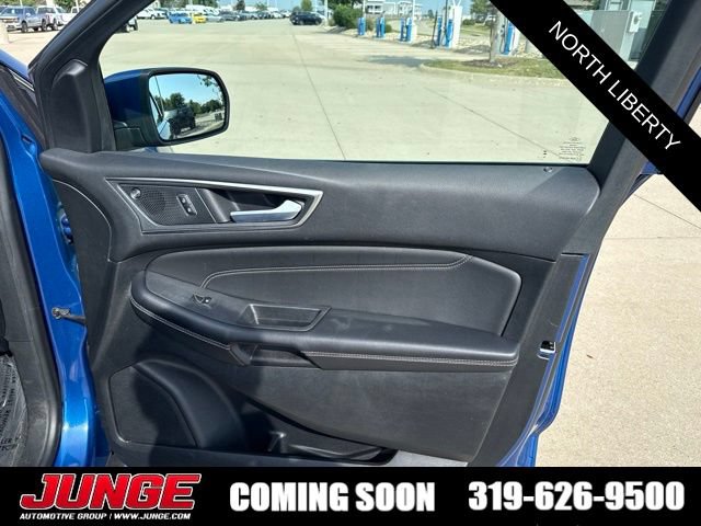 Certified 2024 Ford Edge Titanium AWD/4WD image 17