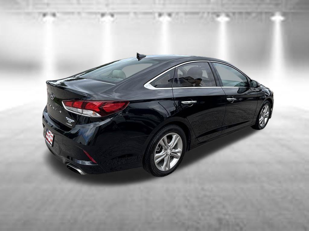 Used 2018 Hyundai Sonata Limited w/ Cargo Package FWD image 4