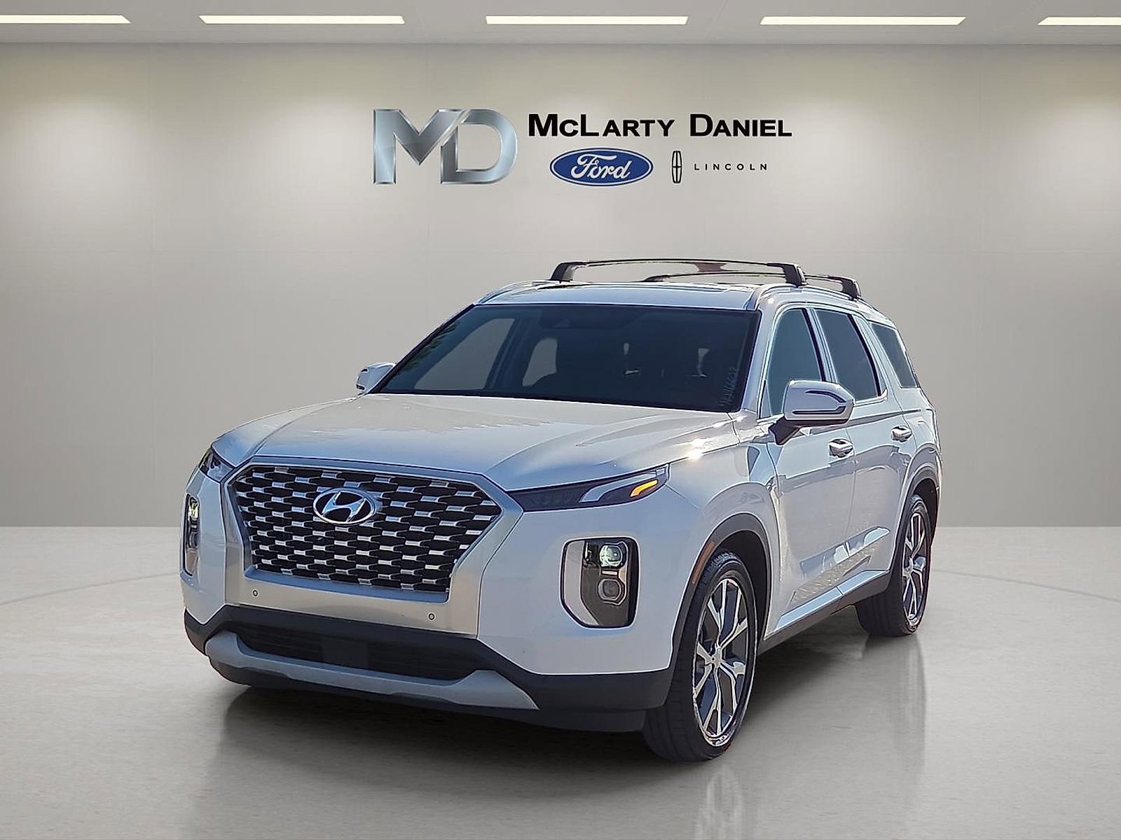 Used 2022 Hyundai Palisade SEL w/ Premium Package AWD/4WD image 2