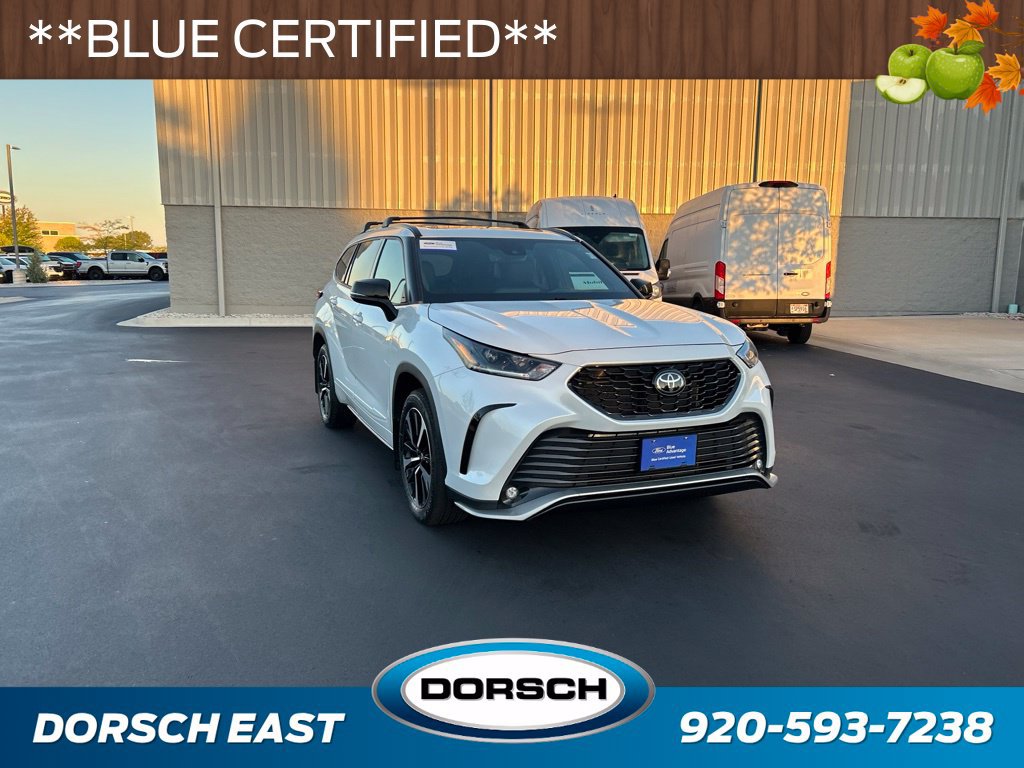Used 2022 Toyota Highlander XSE AWD/4WD image 3