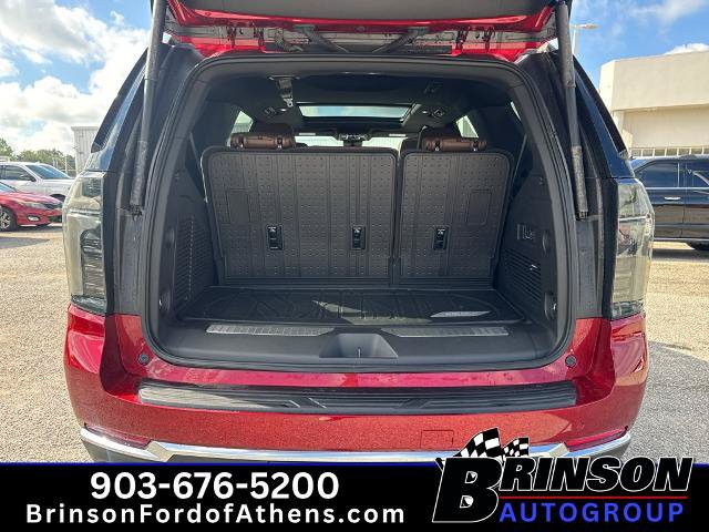 Used 2026 Chevrolet Tahoe High Country AWD/4WD image 9