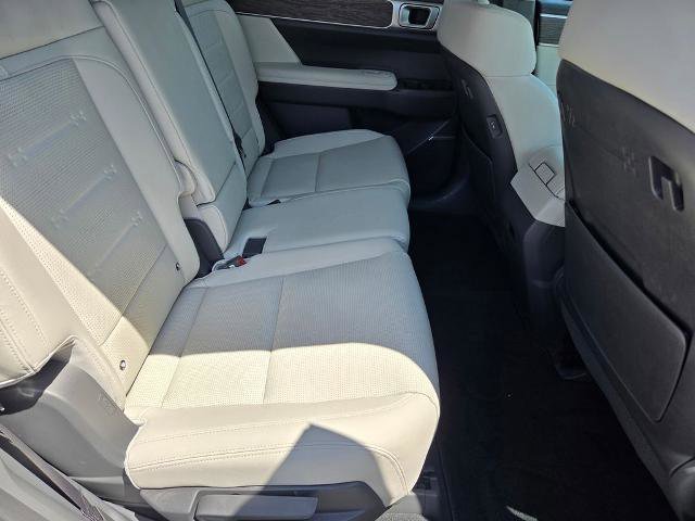 Used 2024 Hyundai Santa Fe Limited FWD image 11