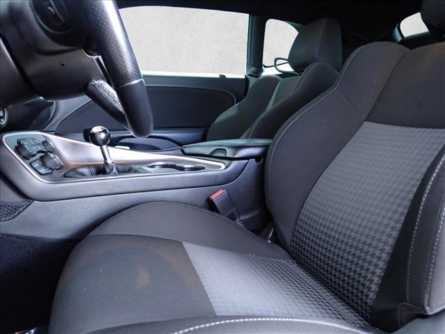 Used 2022 Dodge Challenger R/T w/ Blacktop Package RWD image 10