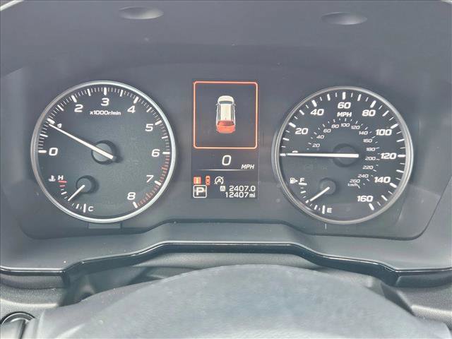 Used 2025 Subaru Outback AWD/4WD image 11
