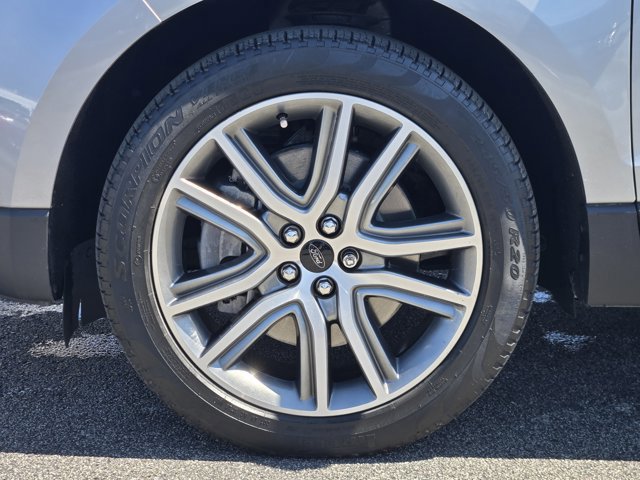 Certified 2023 Ford Edge Titanium AWD/4WD image 11