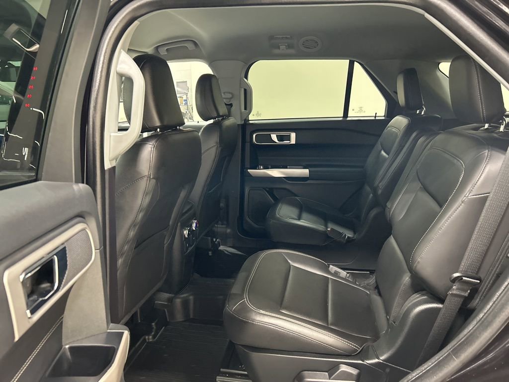 Certified 2023 Ford Explorer XLT w/ Equipment Group 202A image 28