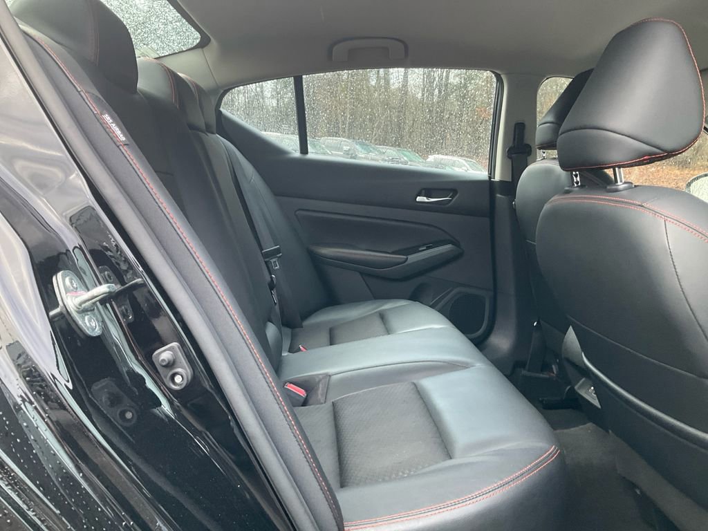 Used 2023 Nissan Altima 2.5 SR image 13