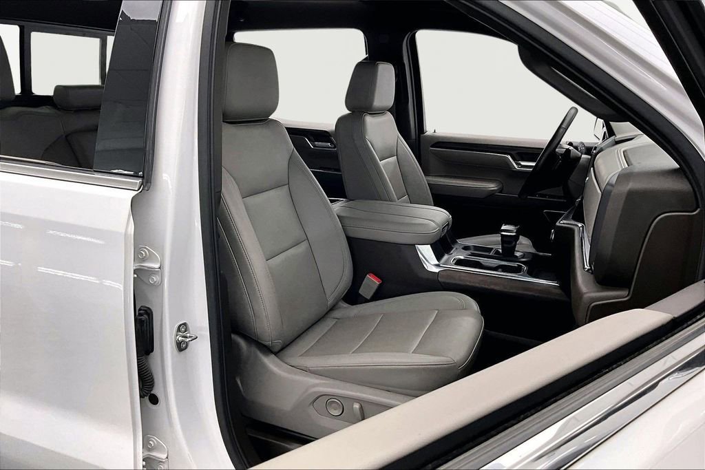 Used 2024 GMC Sierra 1500 SLT w/ SLT Premium Plus Package image 9